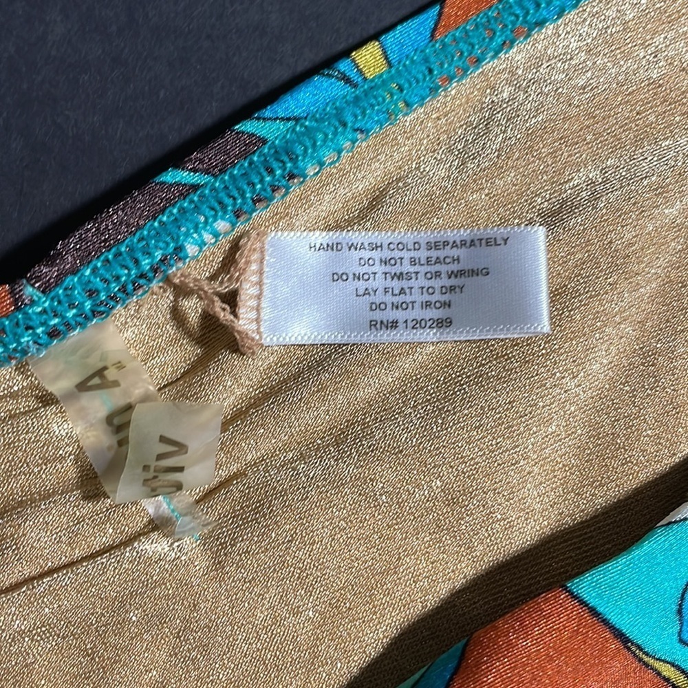 VITAMIN A tie side swim bottoms in women’s size 6/S - Picture 8 of 10